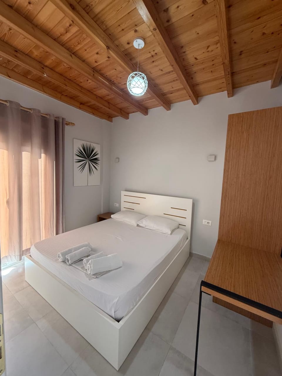 Bed, Photo of the whole room, Bedroom, towels, wardrobe