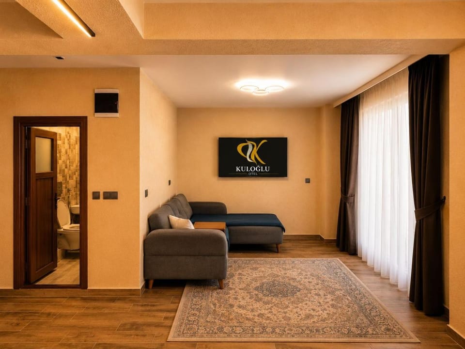 TV and multimedia, Seating area