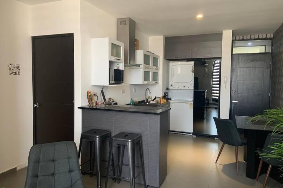 Dining area, Communal kitchen