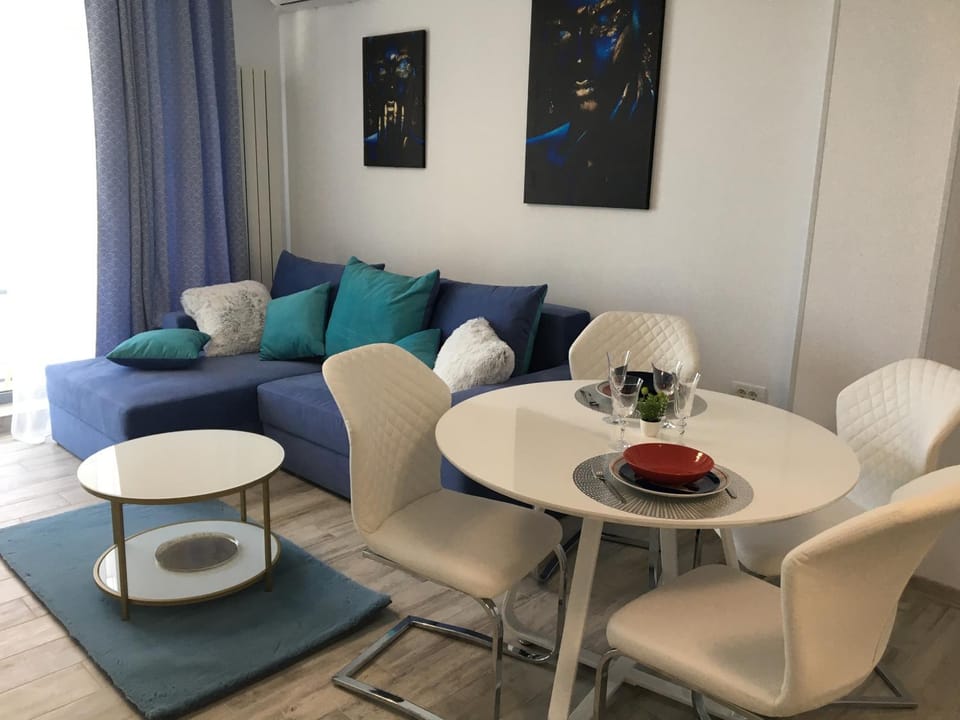 Lotus Blue Apartment in Constanta