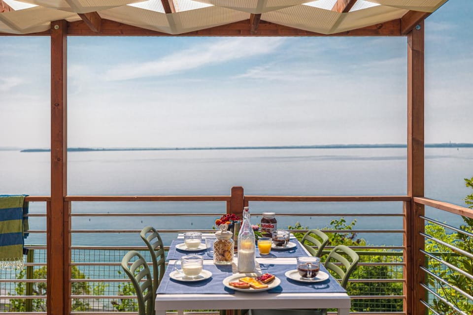 Natural landscape, View (from property/room), Food and drinks