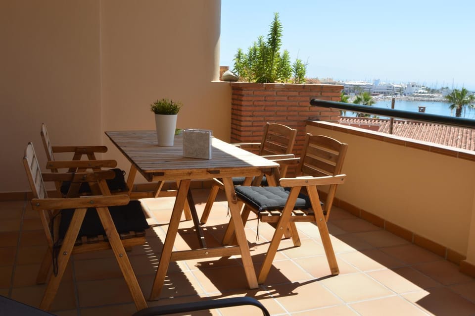 Bonito apartamento al lado de la playa con vistas al mar Apartment in Benalmadena