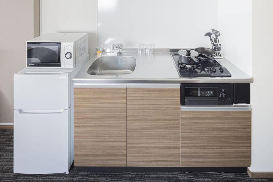 Kitchen or kitchenette