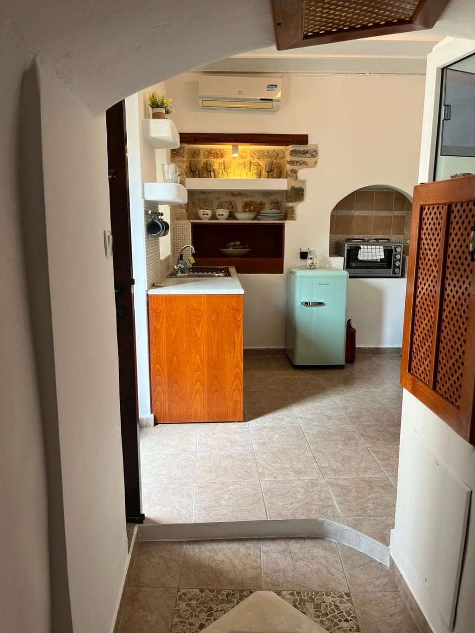 LUCA'S HOUSES Apartment in Decentralized Administration of the Aegean