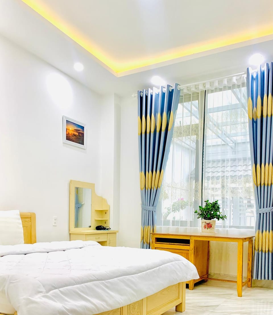 Bed, Photo of the whole room, Bedroom, hair dresser
