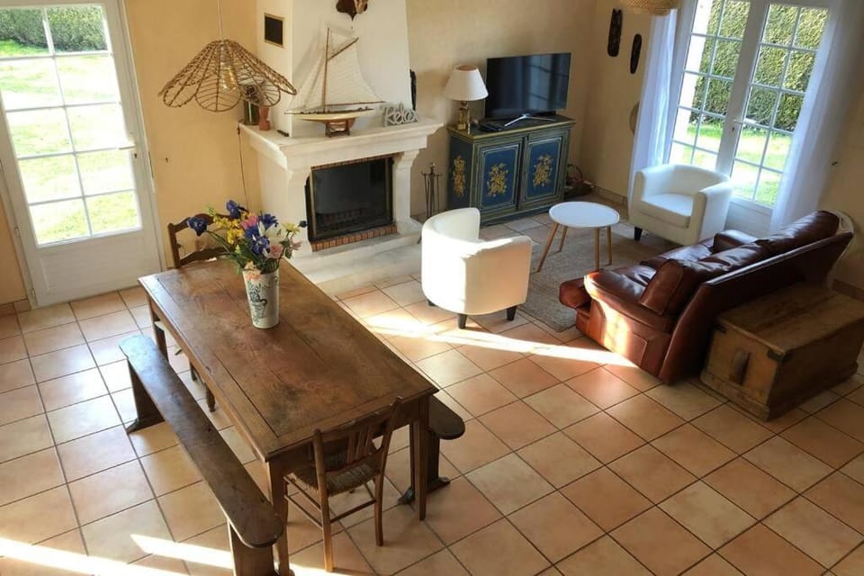 Maison familiale néo-bretonne, à 5 minutes des plages House in Brittany