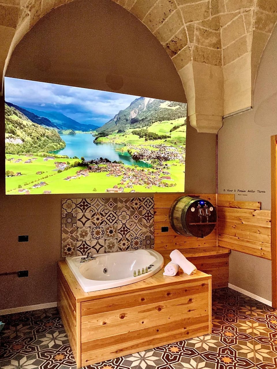 TV and multimedia, Swimming pool, Bath