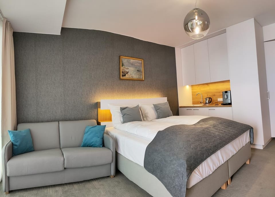 Bed, Photo of the whole room