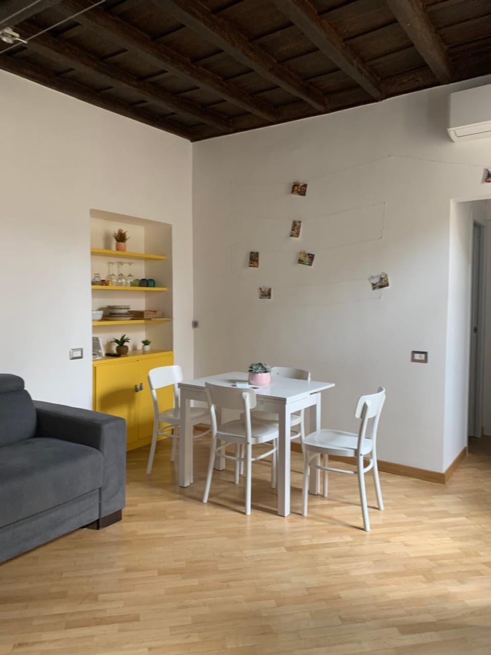 Luxury Roman Holiday Coronari Apartment in Rome