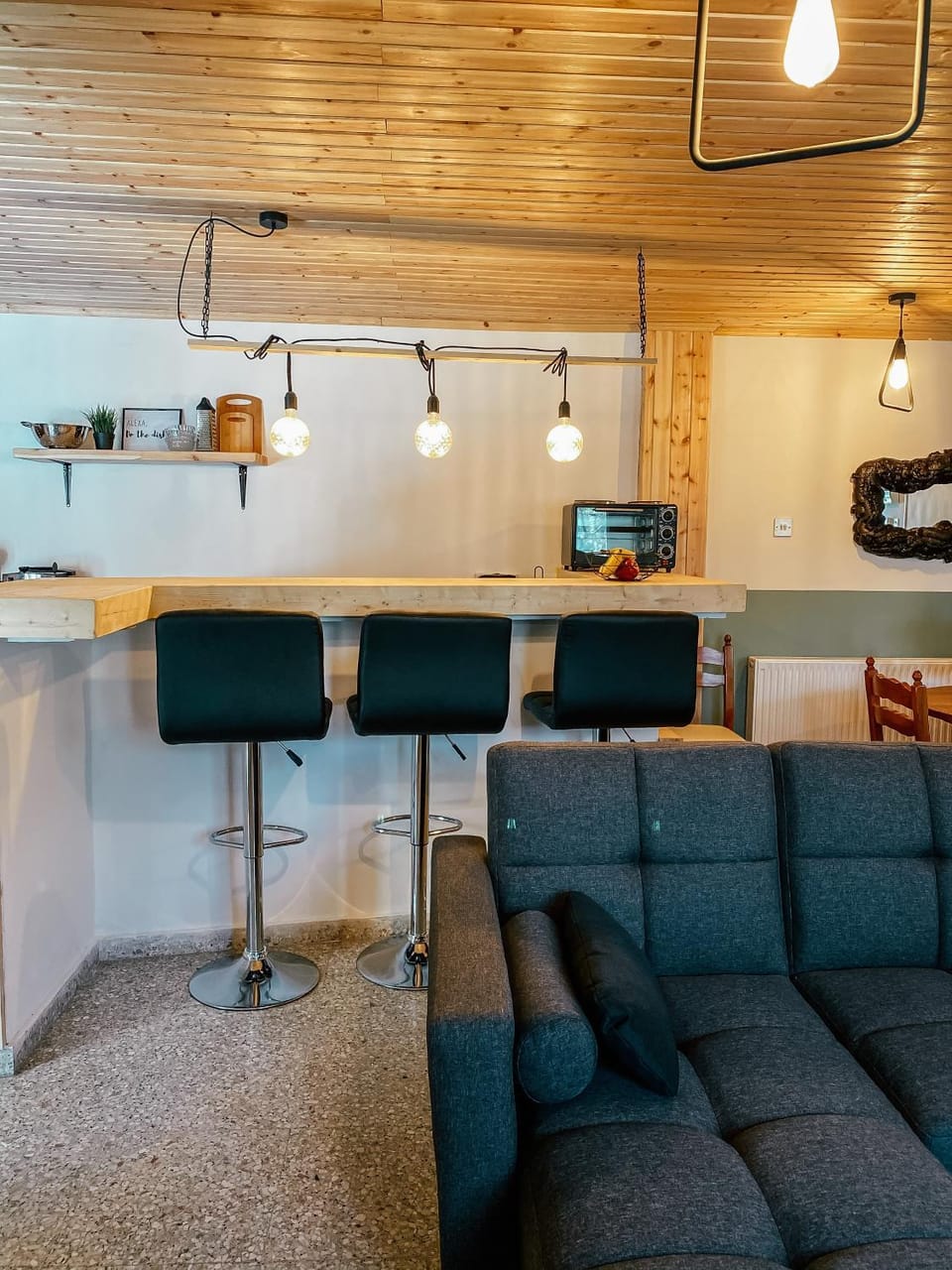 Winter, Living room, Decorative detail, Dining area, Mountain view