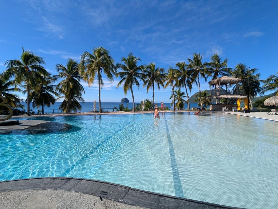 Sea view, Swimming pool