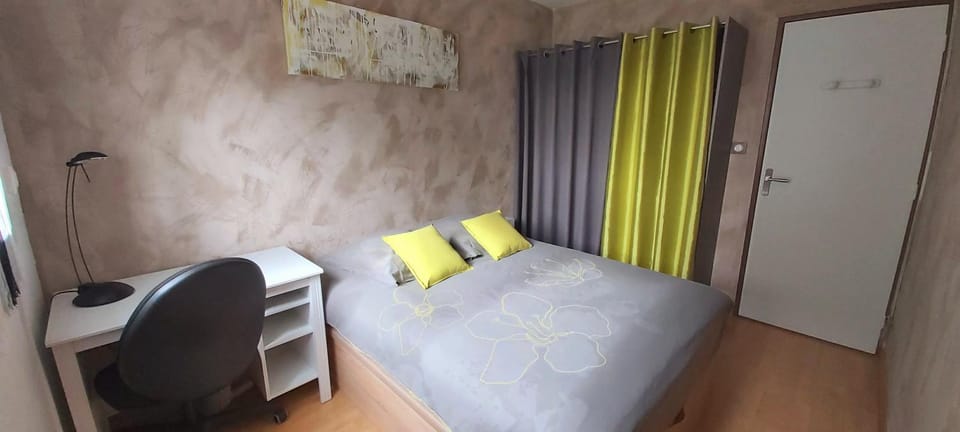 Bed, Photo of the whole room, Bedroom, storage, wardrobe