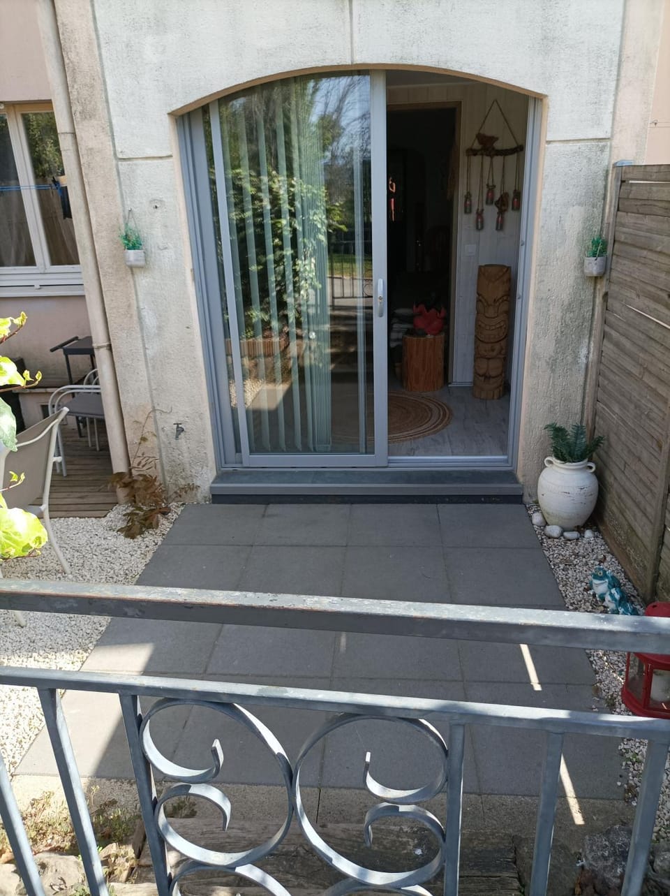 Escapade Cocooning résidence avec piscine Rez de jardin Fibre Orange Apartment in Fréjus