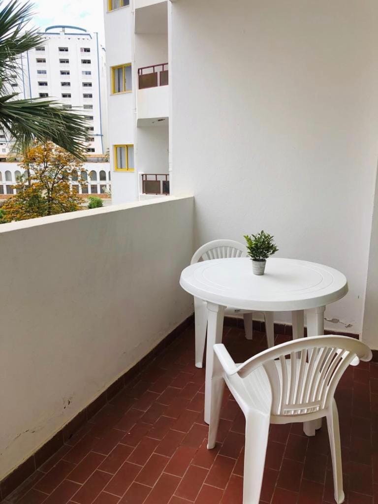 Apartamento, Clube Praia da Rocha, 5min da praia Apartment in Portimao