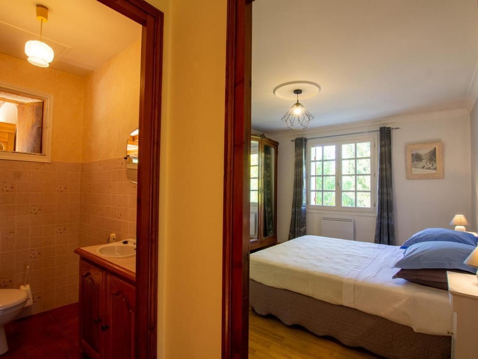 Maison spacieuse avec piscine privée et internet à Villamblard - FR-1-616-132 House in Occitanie