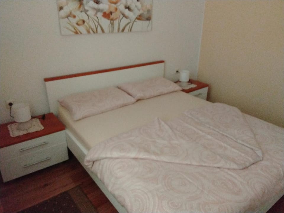 Haus Petra family app Apartment in Medulin