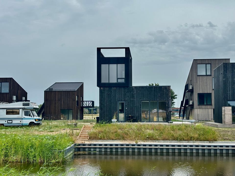AITVARU TERASOS apartamentai pirmame aukšte su terasa į kanalą House in Klaipėda County, Lithuania