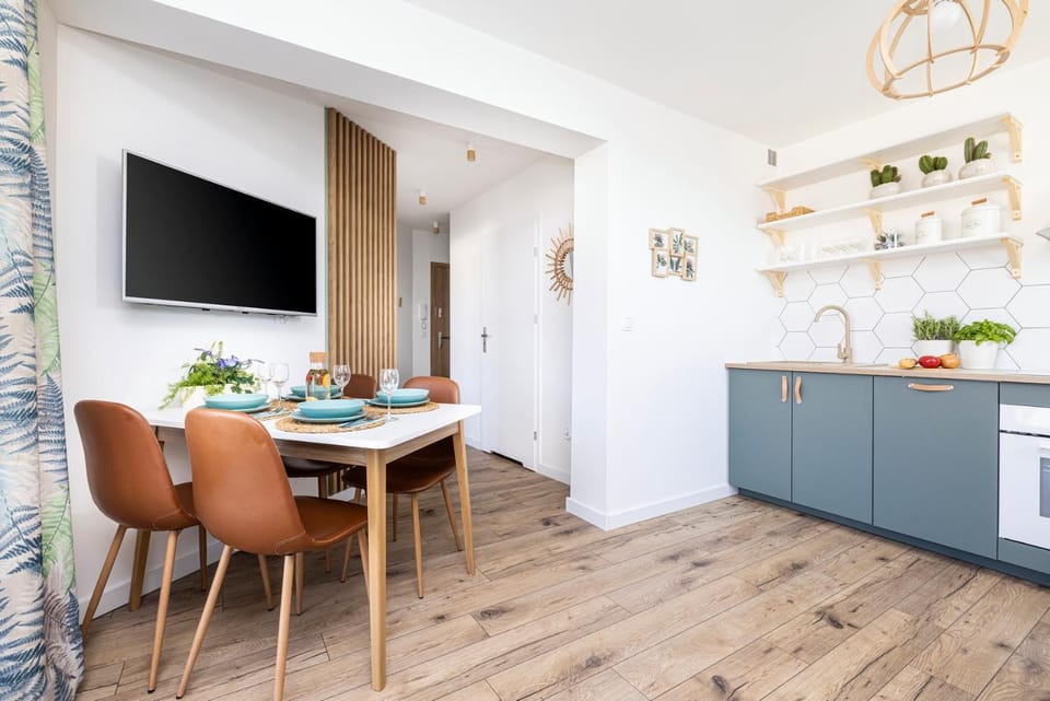 Kitchen or kitchenette, Living room