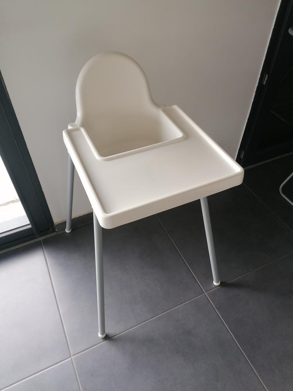 cot