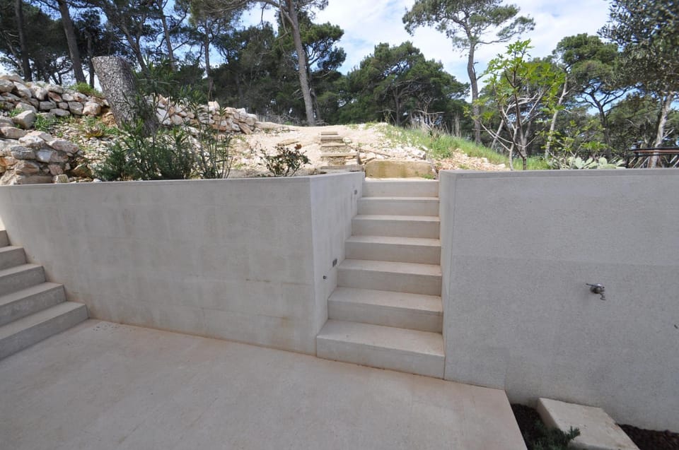 Property building, Natural landscape