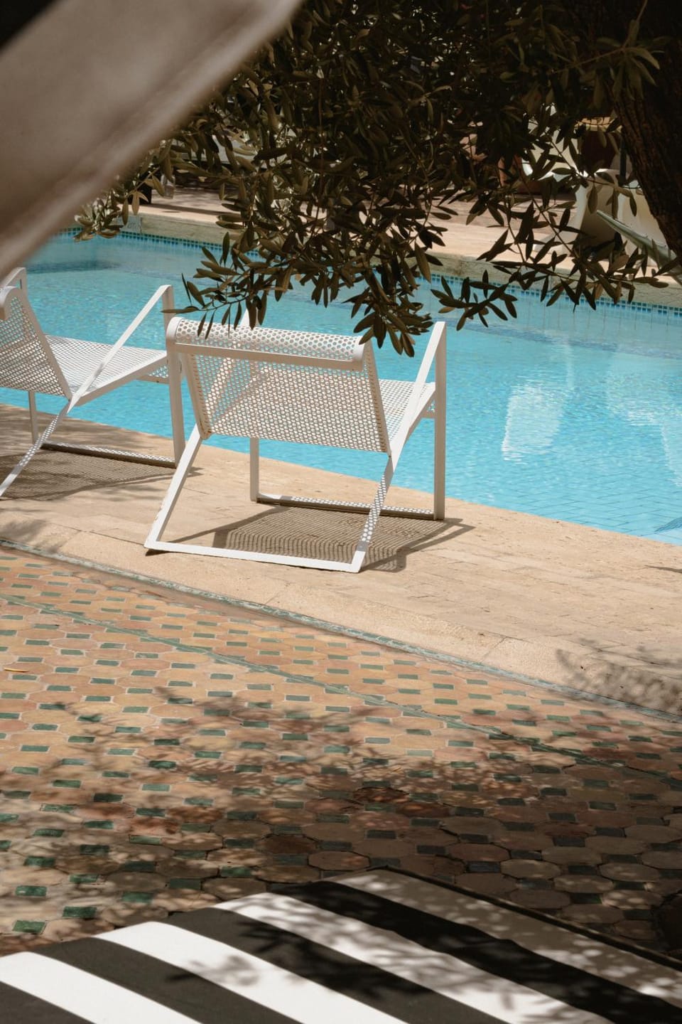 Pool view, Swimming pool, sunbed