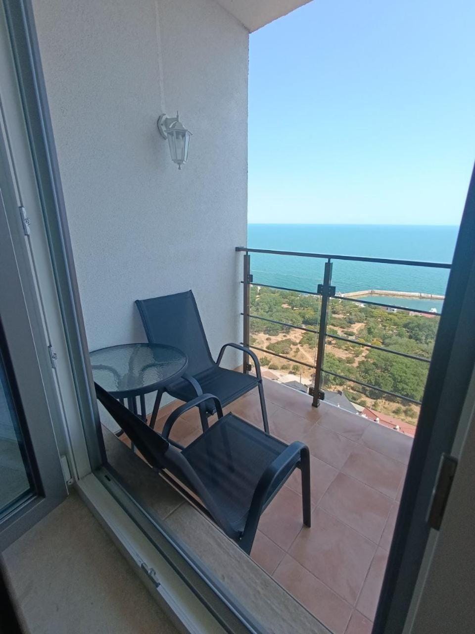 Терраса с панорамой моря в Аркадии Apartment in Odessa