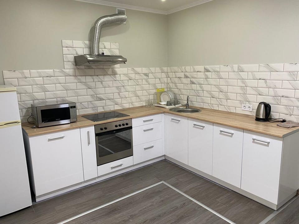 ОДНОКОМНАТНАЯ КВАРТИРА С ДИЗАЙНЕРСКИМ РЕМОНТОМ Apartment in Ukraine