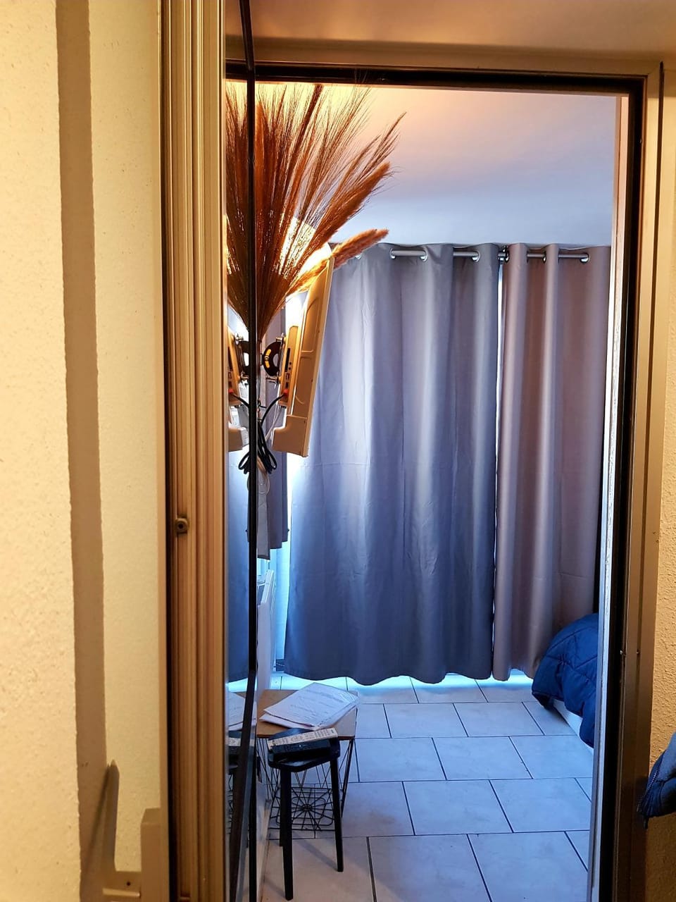 TV and multimedia, Bedroom, locker