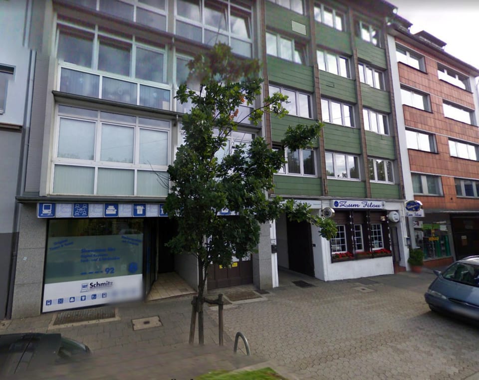 Property building, Facade/entrance