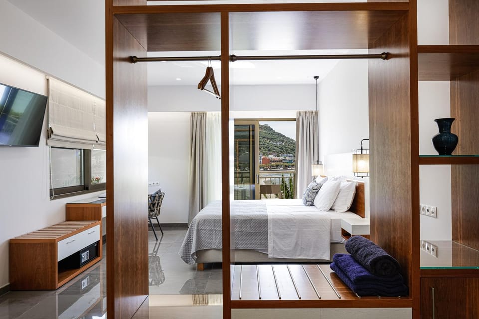 Sea View Suite "Hara" - Adults Only Apartment in Crete