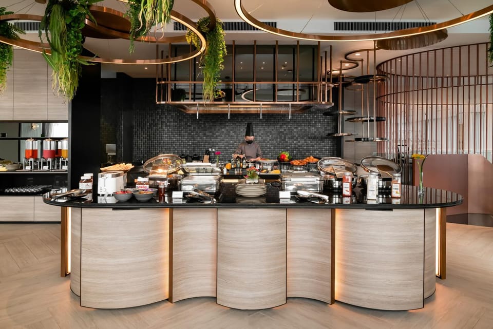 Restaurant/places to eat, Food and drinks, Breakfast, Buffet breakfast
