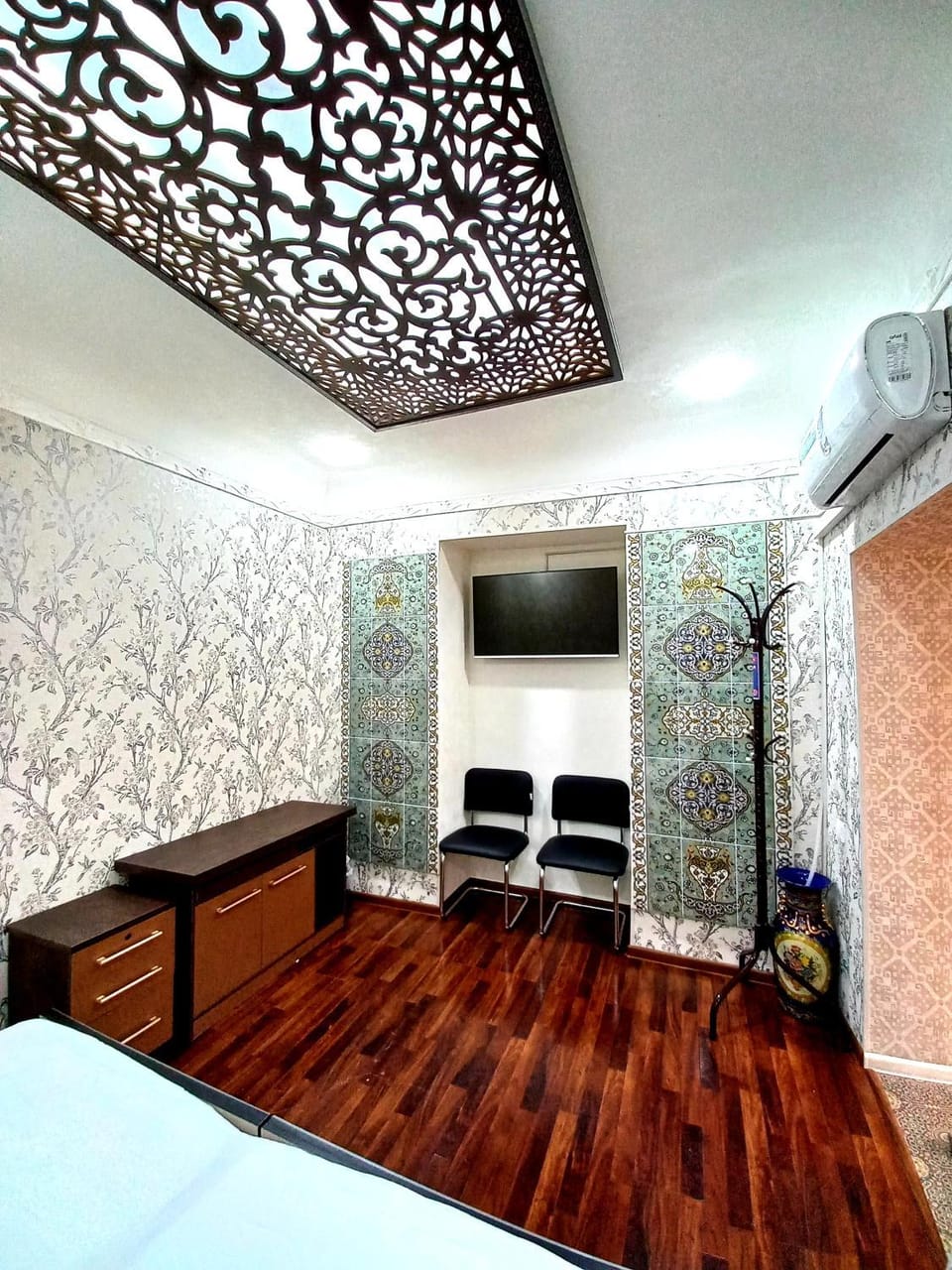 TV and multimedia, Lounge or bar