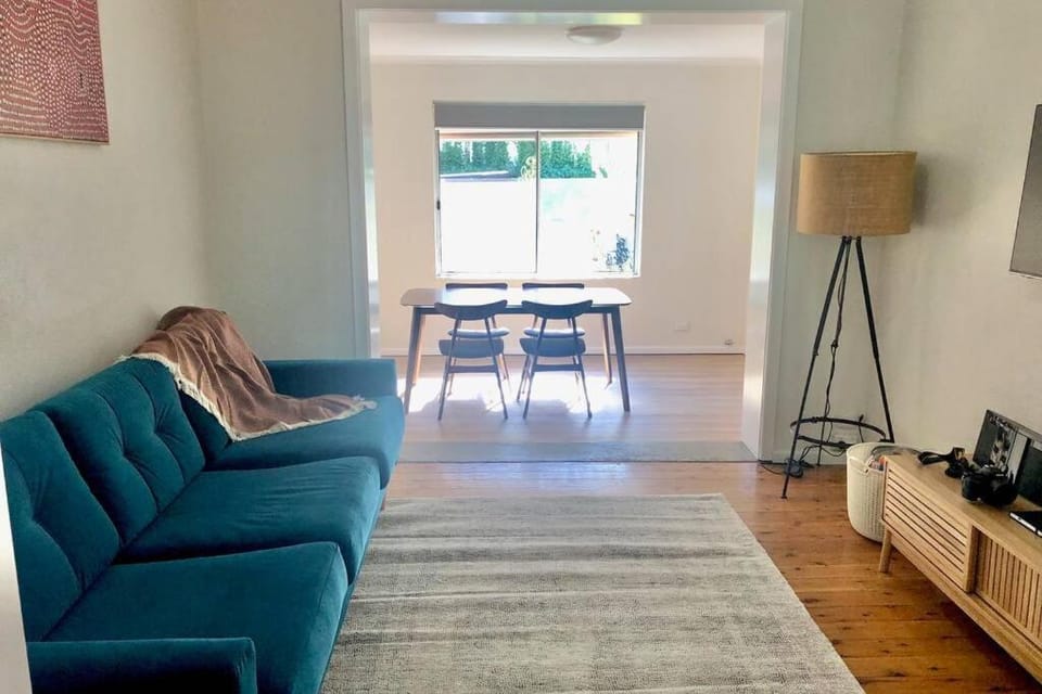 Young Olive House in Wodonga