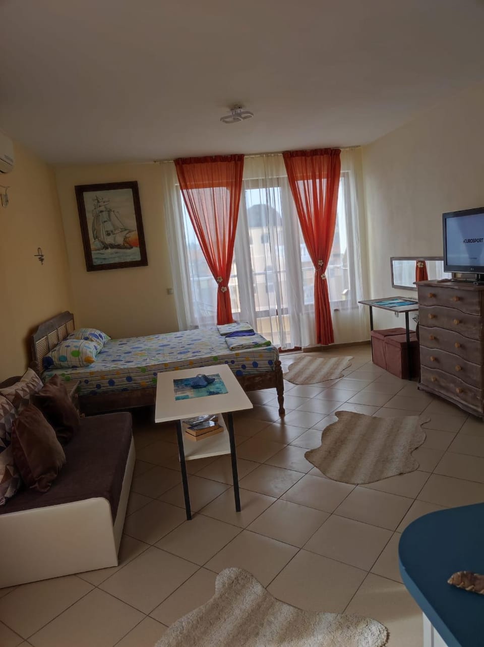 Апартамент - студио в кв Сарафово с морски изглед Apartment in Burgas