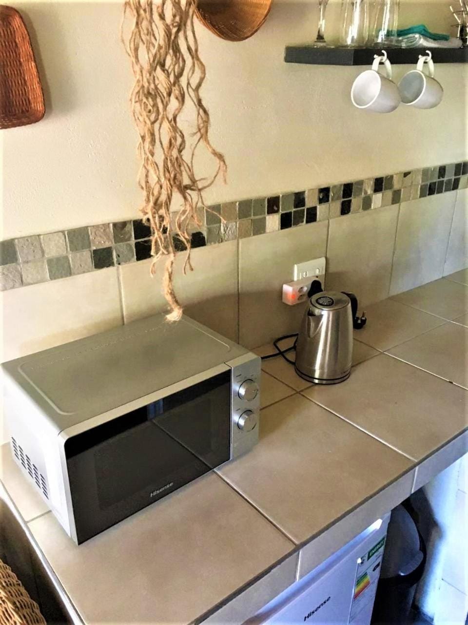 Coffee/tea facilities, Kitchen or kitchenette, Communal kitchen