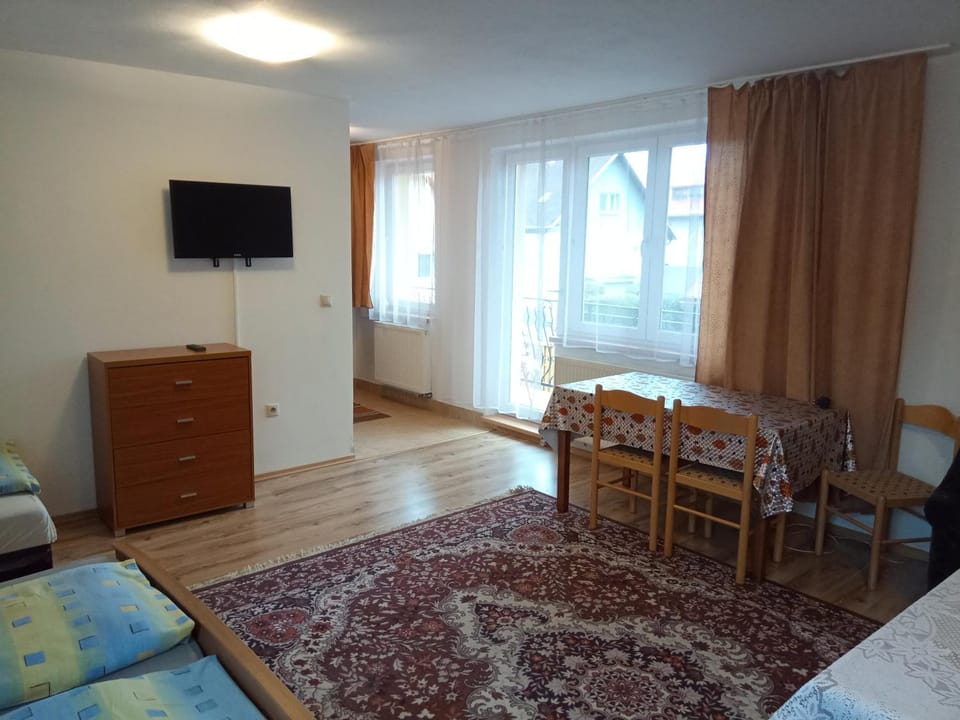 Communal lounge/ TV room, Photo of the whole room