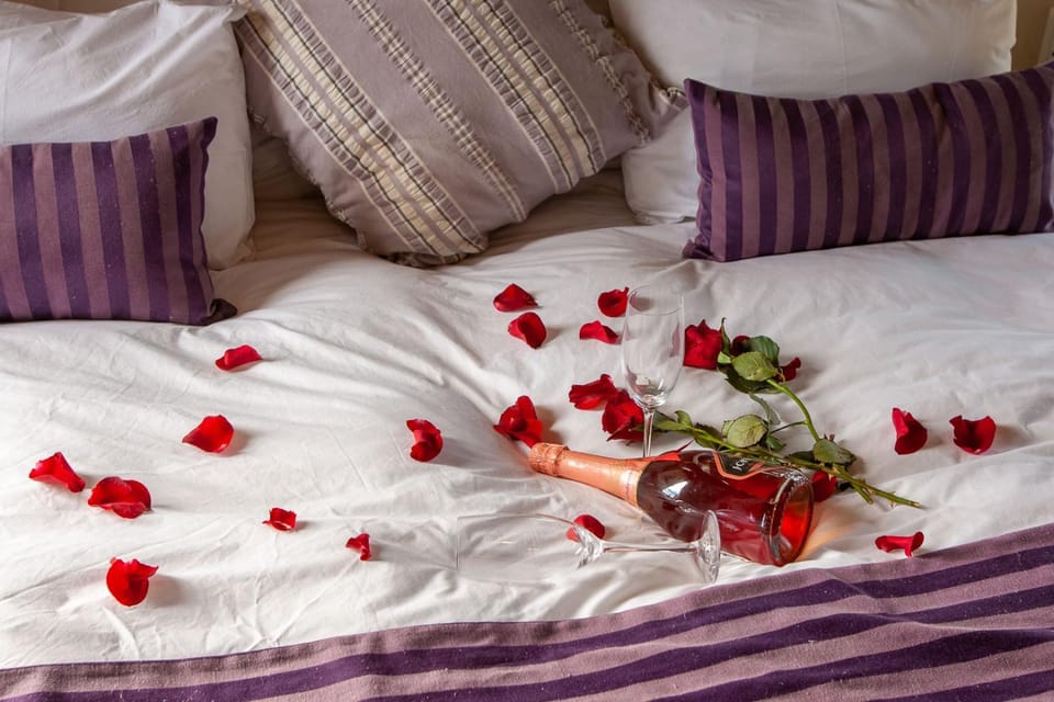 Bedrock Executive Top Floor En-Suite Studio Apartment in Cape Town