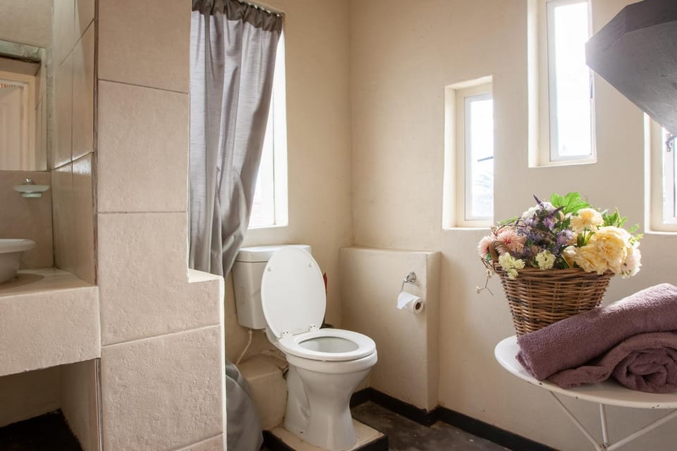 Bedrock Executive Top Floor En-Suite Studio Apartment in Cape Town