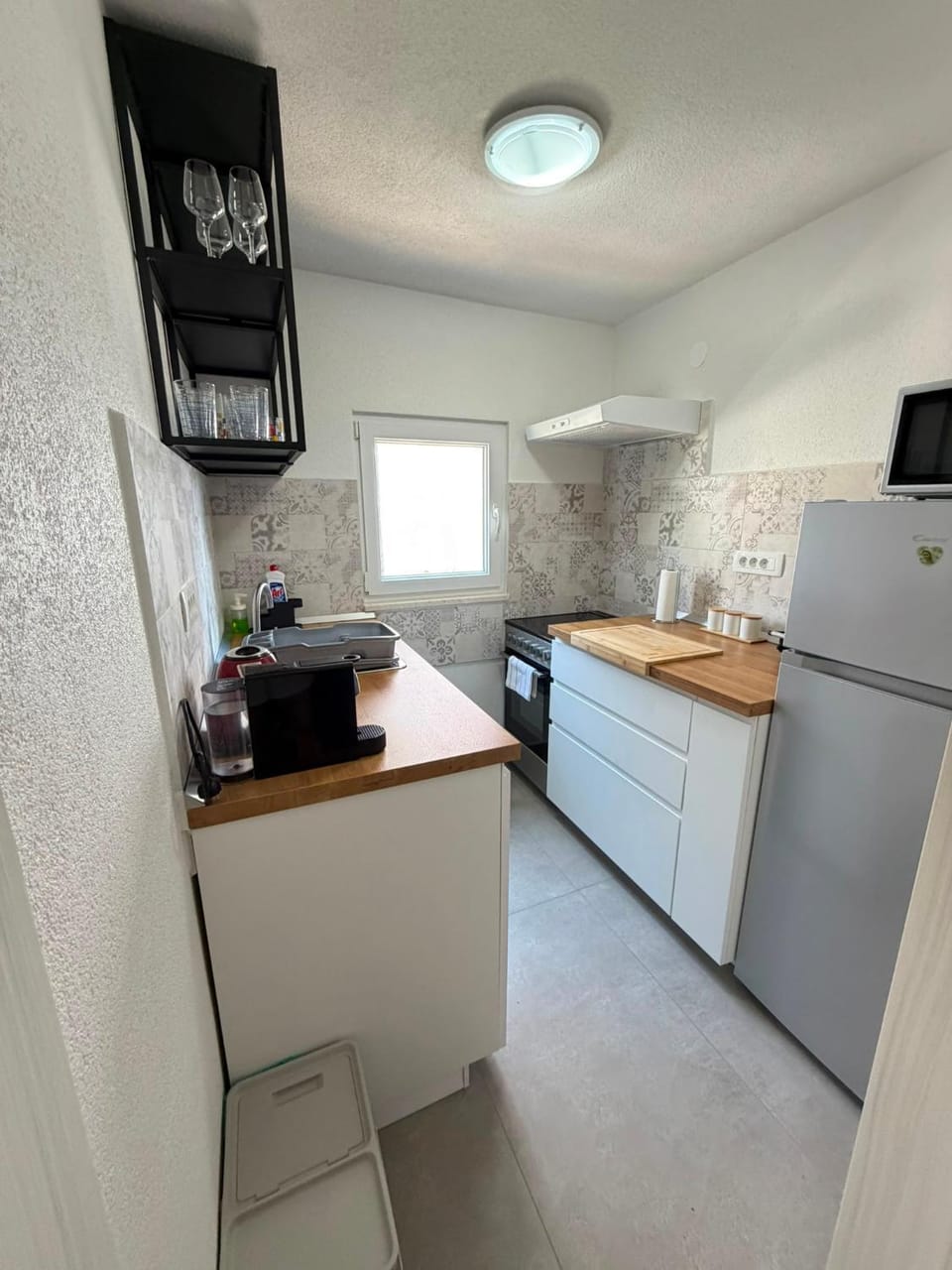 KN House with two apartments near sea House in Šibenik-Knin County, Croatia