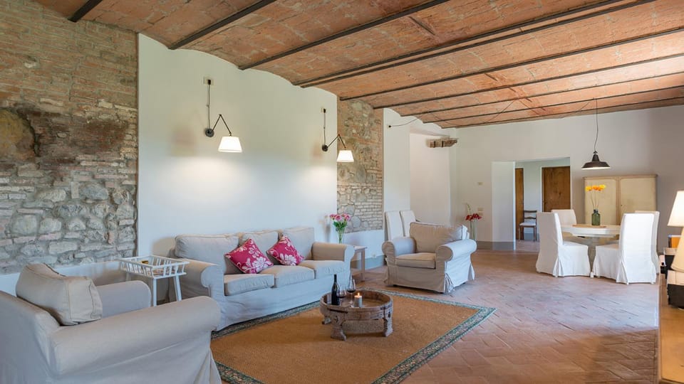 PODERE FABBRICA 12, Emma Villas Villa in Umbria
