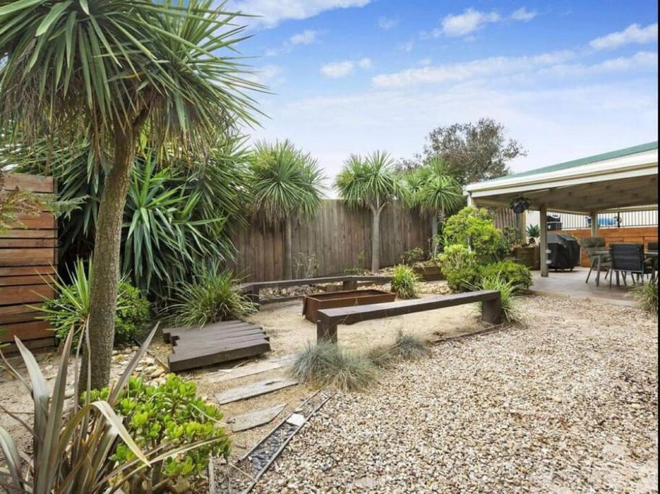 Patio, Garden, View (from property/room), Seating area