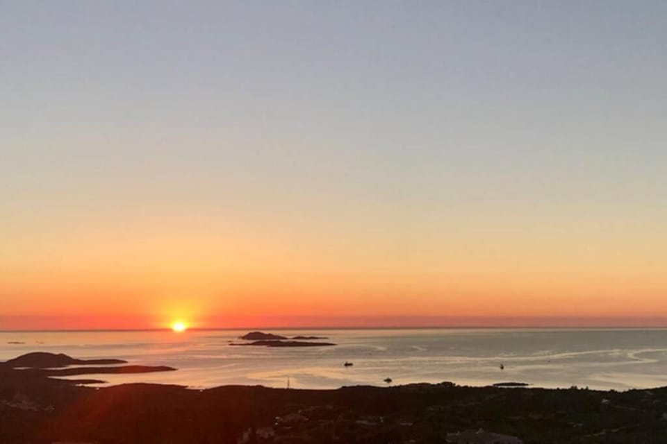 Sunrise 10 Apartment in Sardinia