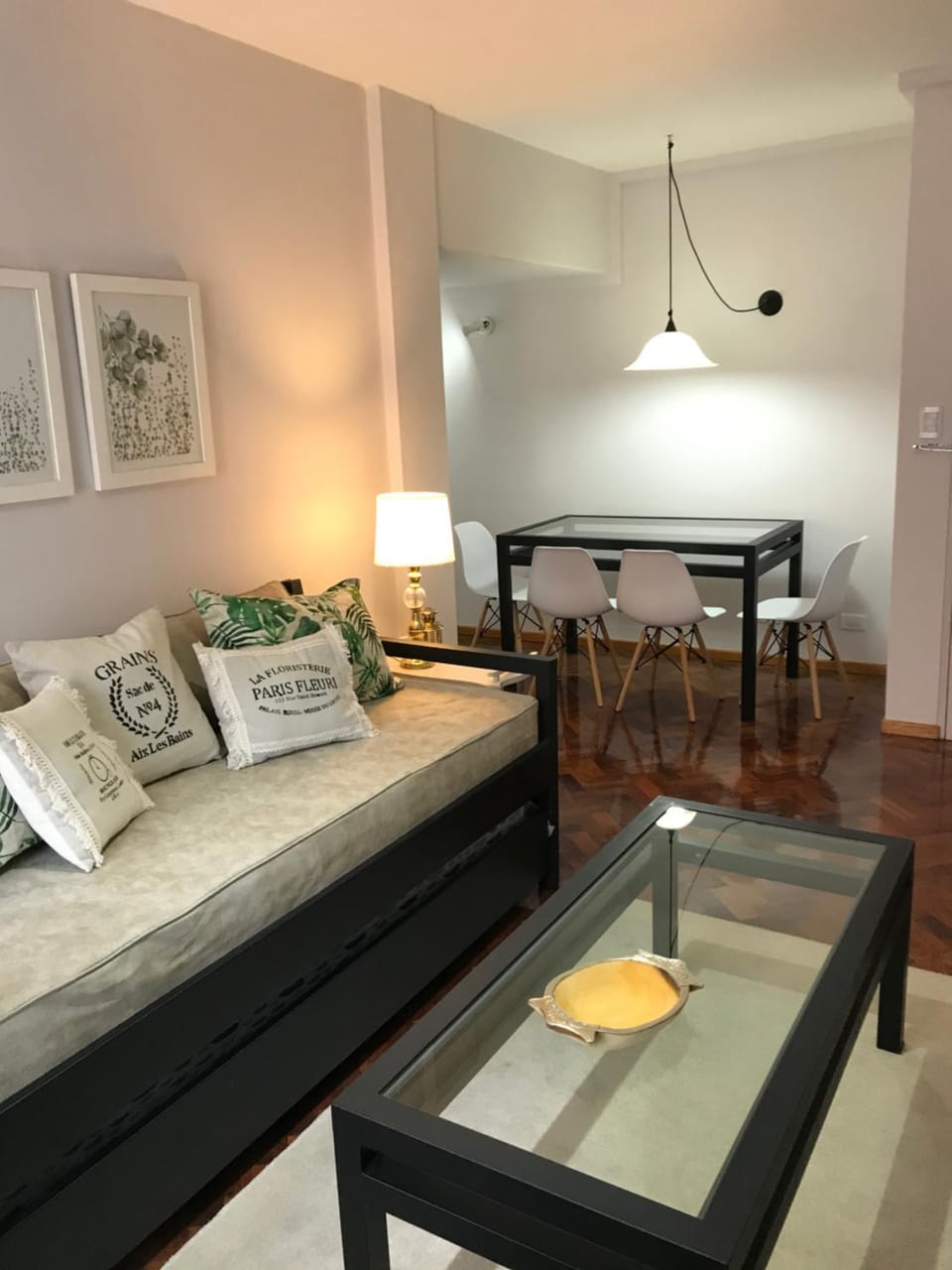 Living room, Seating area, Dining area