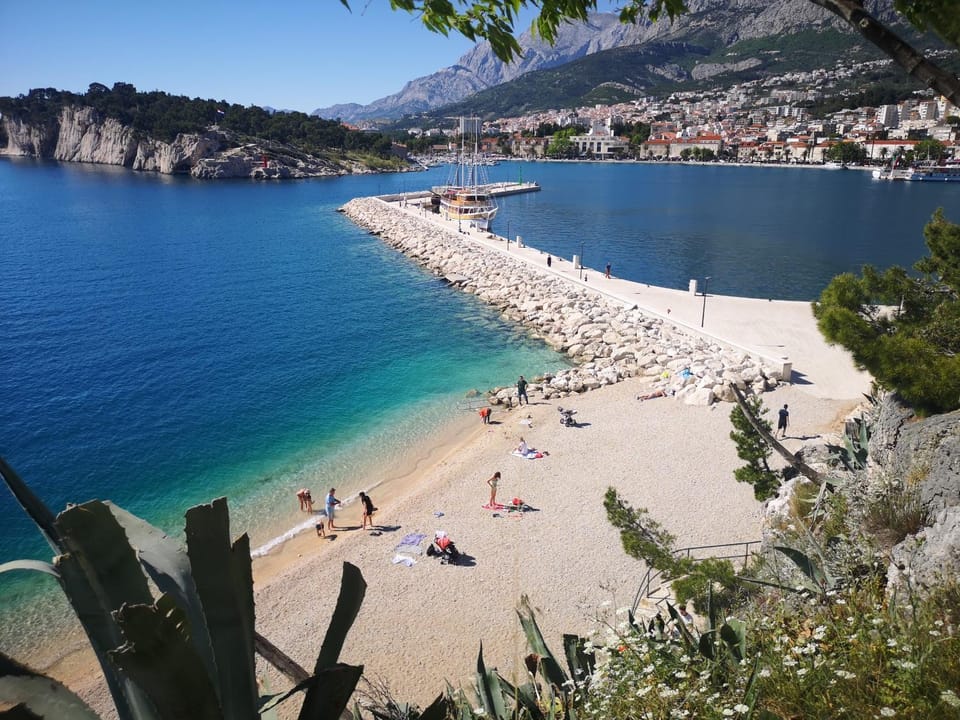 Nearby landmark, Beach