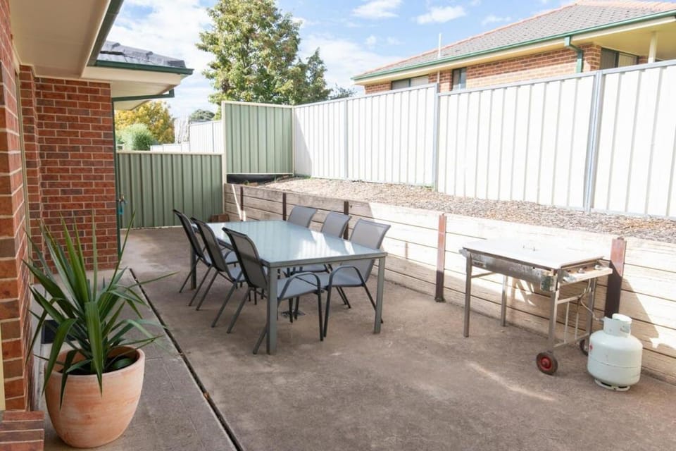 Patio, BBQ facilities, Dining area