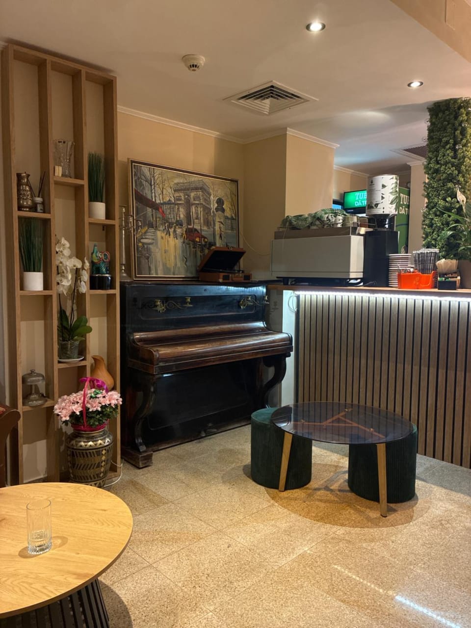 Seating area