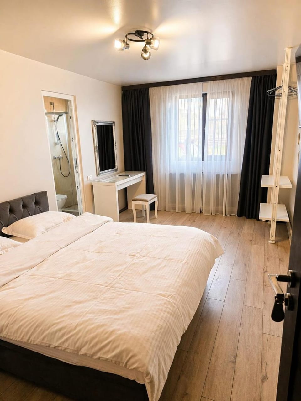 Pensiunea Relax Bed and Breakfast in Romania