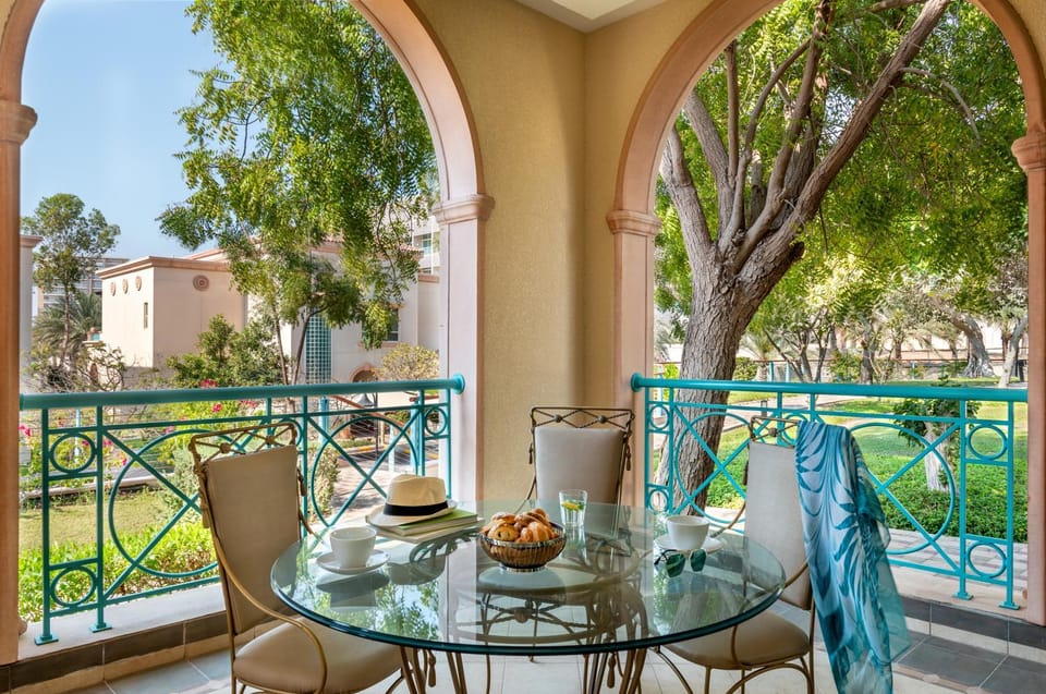 Day, Garden, View (from property/room), Balcony/Terrace, Balcony/Terrace, Garden view