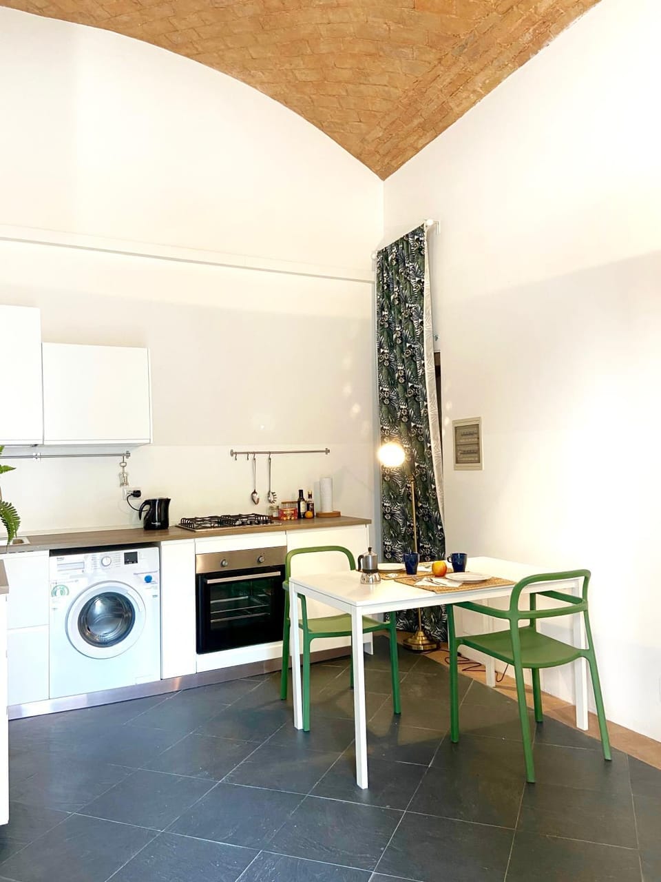 The Jungle Apartment Apartment in Parma
