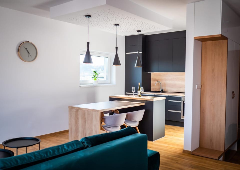 Kitchen or kitchenette, Living room